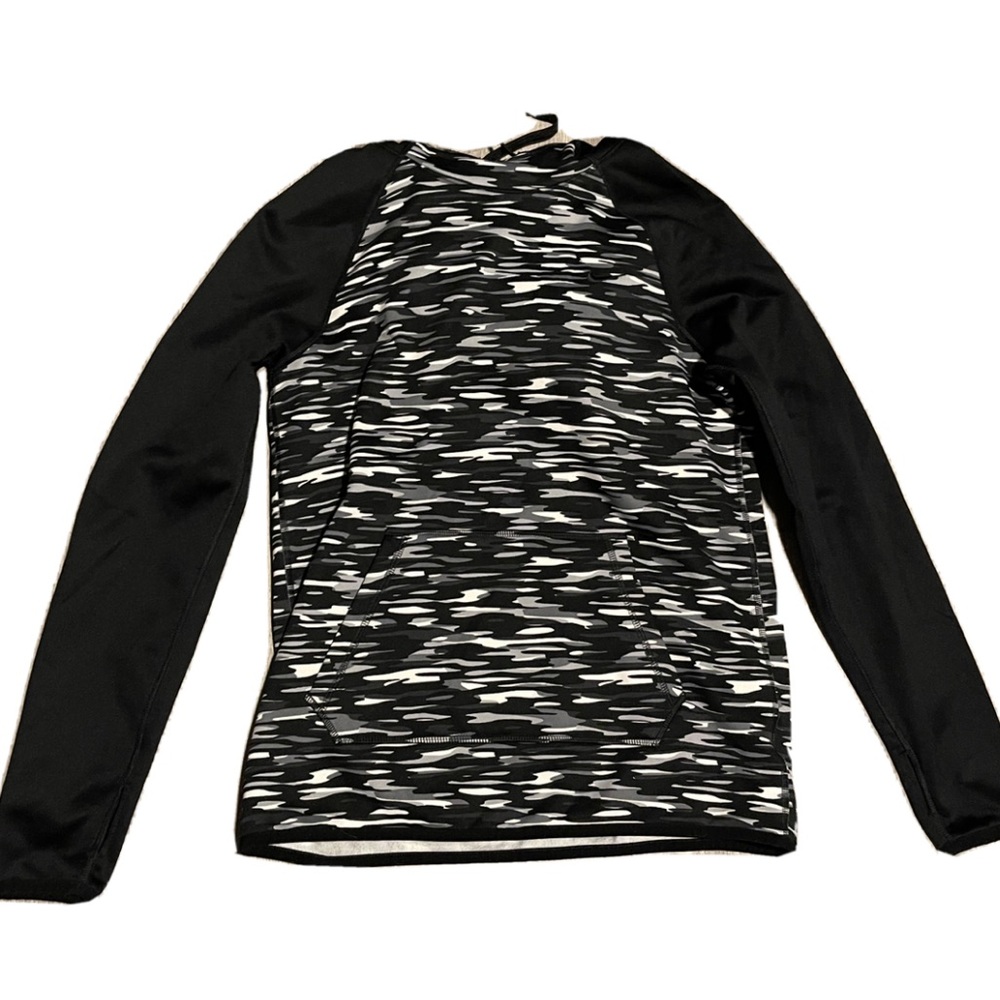 Women’s Nike Hoodie Black & White print- size small